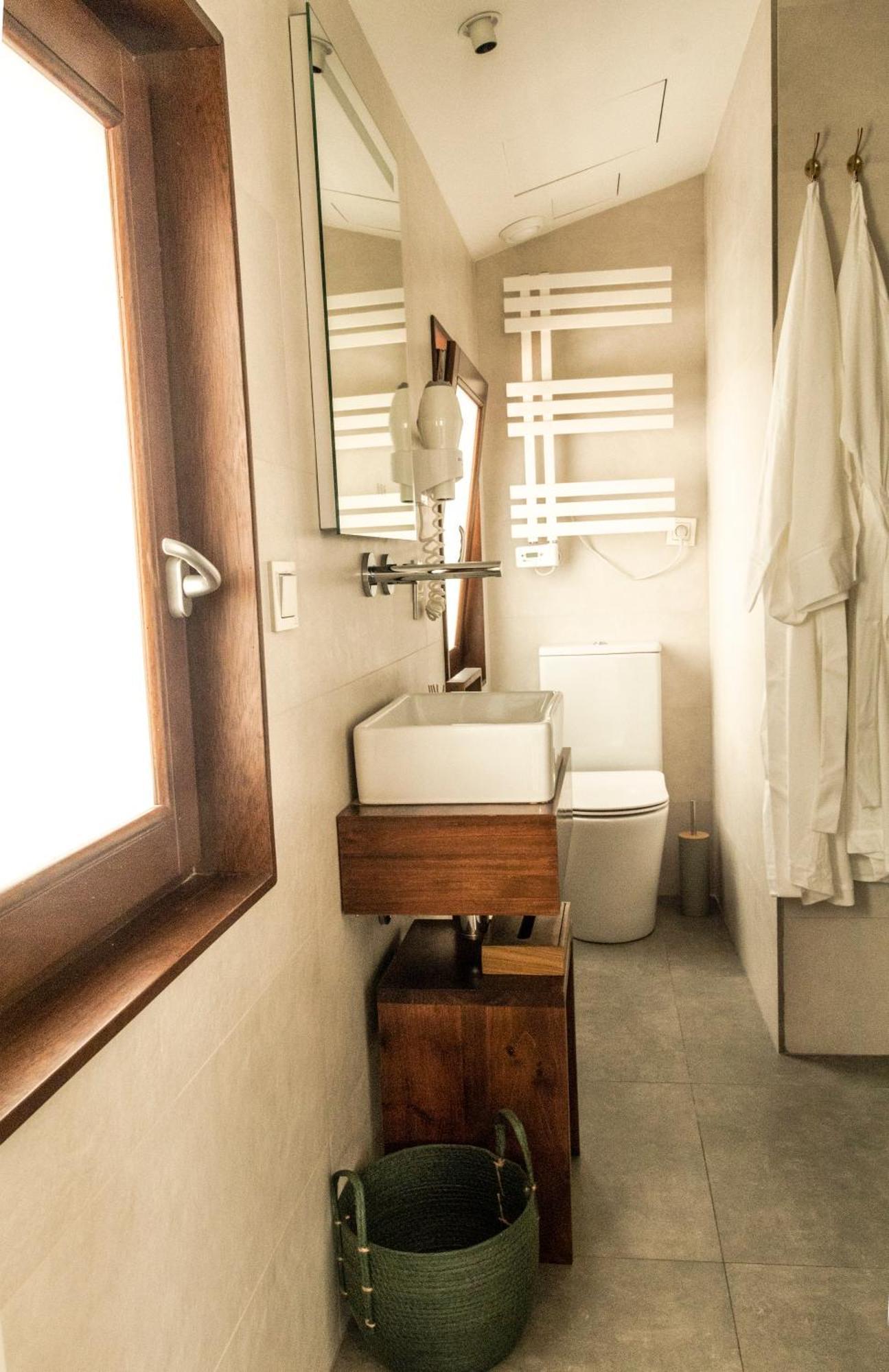 Del Vino La Costera (adults Only) Guest house